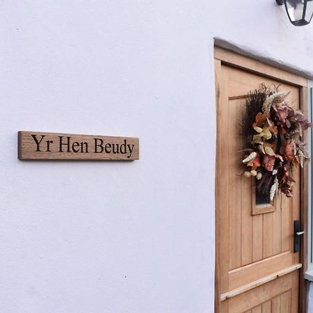 Luxury 2-Bed Barn Conversion In Llansteffan Carmarthen Exteriér fotografie